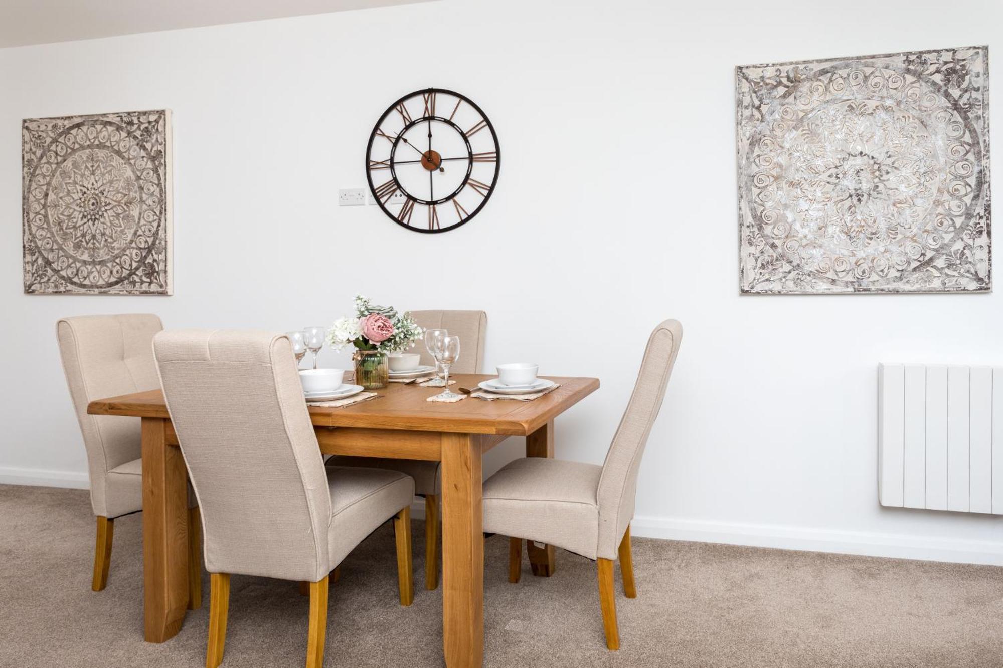 Flat 7- Spacious Studio Flat In The Heart Of Crawley Dış mekan fotoğraf
